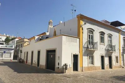 Image de Casa Risca Amarela-un nouvel appartement dans une vieille maison