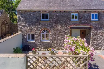 Image de Magnifique maison de vacances, endroit paisible avec piscine intérieure chauffée