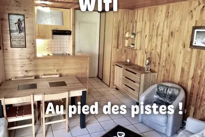Image de Superbe 2 pièces sud au pied des pistes de 55 m2 (val claret)