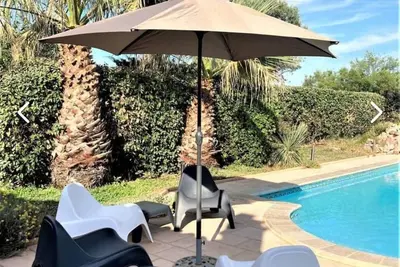 Image de Maison de plain pieds avec piscine pour 8 personnes à Marseillan