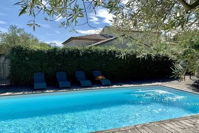 Image de Maison avec Spa - Climatisation - Piscine - Gîte de France