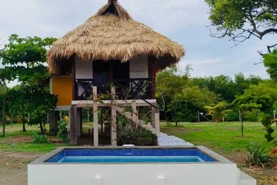 Image de Nouveau 1 Bdrm, 1 cabane de plage de bain avec piscine commune et de nombreux équipements sur 200 acres