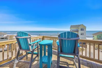Image de Semi-Oceanfront Retreat-Elevator, Piscine, Spa, GameRm, Handicap & Dog-Friendly