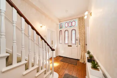 Image de Belle maison spacieuse de 3 chambres à Battersea