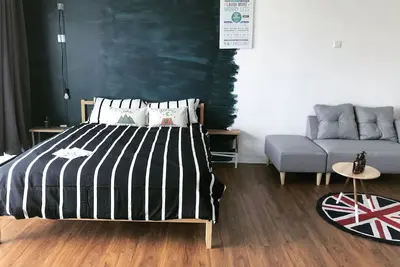 Image de 5min 2-4pax Amazing Studio Near Ikea Jb, Austin Waterpark, Aeon, Tesco, Ksl