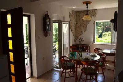 Image de Endroit idéal pour les familles, à 1 min à pied de la plage paradisiaque de la baie de Gortanova