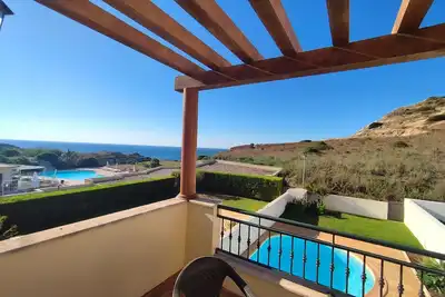 Image de Fabuleuse maison de ville à Burgau, 2 chambres, A / C complet, piscine privée, à pied de la plage!