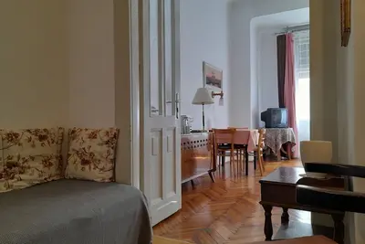 Image de Vue sur le Danube, près du Parlement, Ac, dans un palais historique