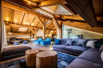 Image de Skis aux pieds! Duplex de charme (250 m2) à 50m du télécabine de la Princesse