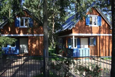 Image de maison de vacances adaptée aux enfants à Pobierowo, WiFi, emplacement central, à 400m de la plage