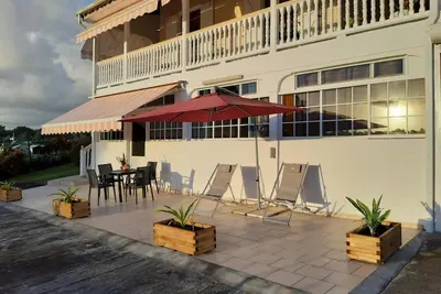 Image de logement saisonnier Baie Mahault