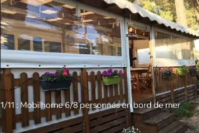 Image de Mobilhome 6 personnes en bord de mer