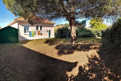 Image de Villa soulacaise située à 500 m de la plage et du centre ville