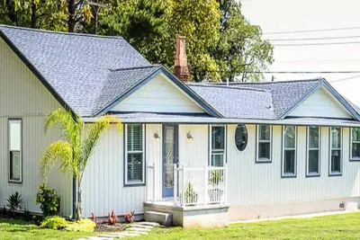Image de Cottage de charme dans le quartier historique de Charlestown, dans le Maryland - Accès à la marina et à la plage