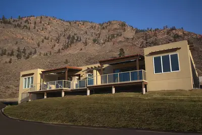 Image de Domaine de 3 chambres - Les résidences de Spirit Ridge (accès aux piscines et au bain à remous)