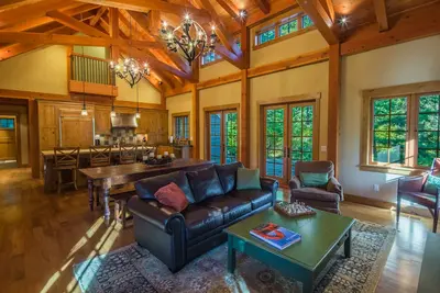 Image de Cozy Suncadia Escape! Privé | Bain à remous | Ceinture verte | Location longue durée