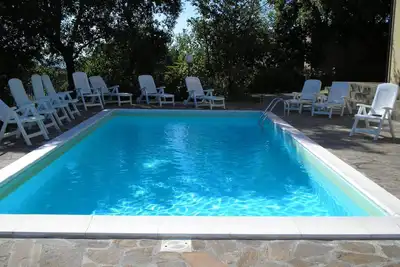 Image de villa con piscina panoramica