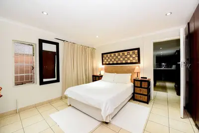 Image de Grand Cottage 1 chambre avec jardin privé