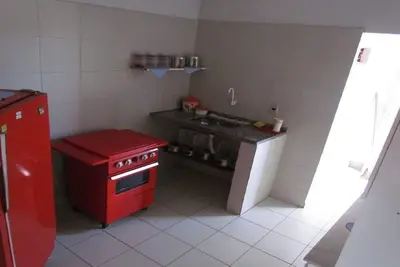 Image de Copropriété de dix chalets et piscine pour les invités. Excellent rapport qualité / prix.