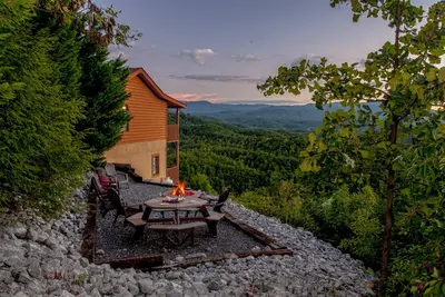 Beary Special: vue spectaculaire, cabine spacieuse, près des attractions de Dollywood et Pigeon Forge