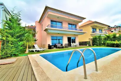 Image de Livramento Villa avec piscine privée à Funchal