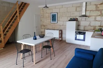 Image de Gîte Rive Droite du Château La Fontaine, vignobles fronsadais