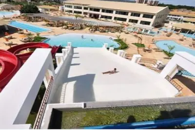 Image de Lacquas diROMA Iii Apt avec 3 suites, avec 2 places de parking.