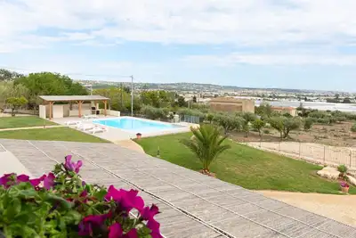Image de Sympathie, maison Emotion Barone, villa avec piscine, vue mer, wifi gratuit