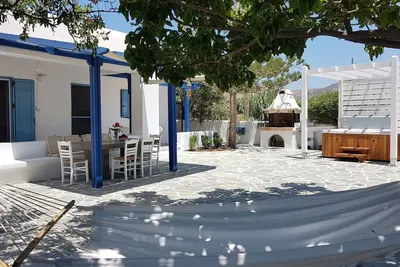 Image de Magnifique Villa 3 Chambres Et Baignoire Avec Hot Tub, Proche De La Ville Et De La Plage
