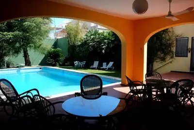 Image de Une oasis majestueuse avec un grand jardin à 15 minutes de la plage