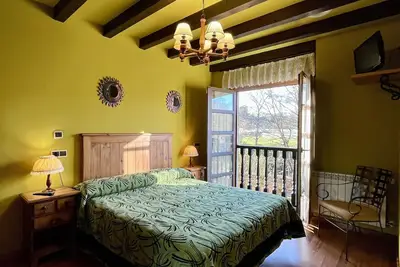 Image de Appartement rural Aptos. turĂsticos Paseo de la Alameda pour 2 personnes