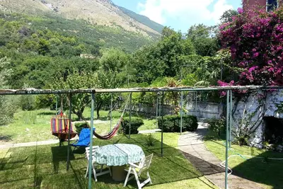 Image de Le case di Nina - Vue mer entourée de verdure