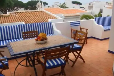 Image de Beautiful townhouse beside the beach and Praca with WiFi Sd31 - Almancil, Algarve