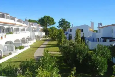 Image de Two bedroom apartment close to Vale do Lobo's Tennis Academy Sd68 - Almancil, Algarve