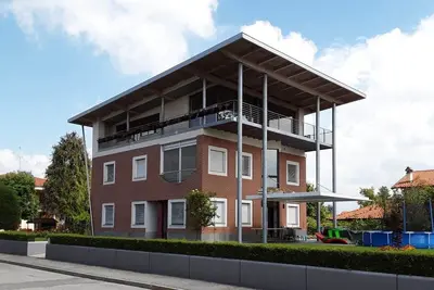 Image de Maison entre Langhe et Alpes