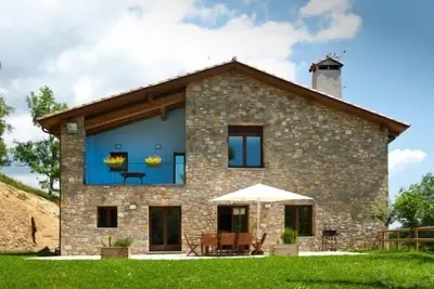 Image de Gîte rural intègre le Mas Serrat de la Teia pour 10 personnes (La Maison)