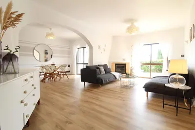 Image de Maison de plage sur la falaise à côté de la bech T3 | C118