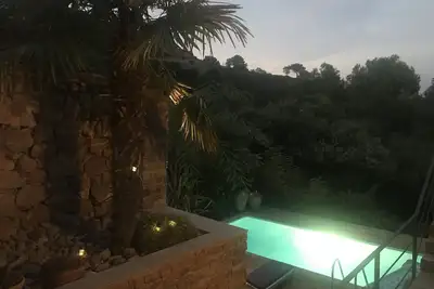 Grande villa au calme vue mer avec piscine Begur