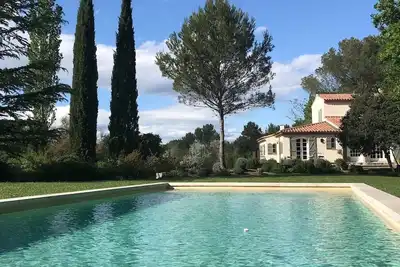 Image de Maison de charme en campagne Aixois