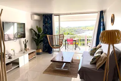 Image de Nice front-beach apartment at Mont Vernon Residence