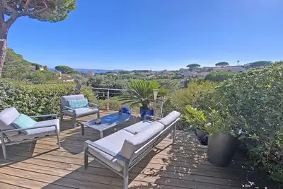 Image de Maison 4/6 personnes - Vue mer - Piscine résidence - Climatisation - Wifi - Sainte Maxime