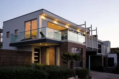 Image de Maison de ville de luxe avec vue sur la baie