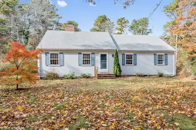 Image de Nouveau Liste 2019! Central Air et décor sur un cul-de-sac tranquille.