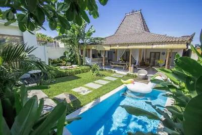 Image de Villa Orked 1, une oasis dans le quartier animé de Jalan Mertanadi