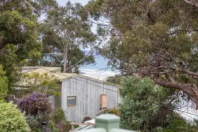 Image de Tri-Kahl - Cozy Beach House dans un excellent emplacement