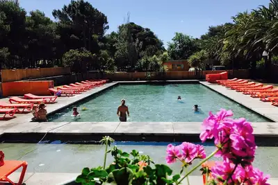 Image de Bungalows Neufs dans un Camping Proche de la Plage