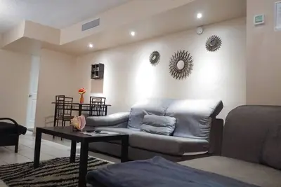 Image de Juste Minutes De L'AÉROPORT Et Des Plages