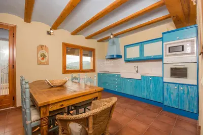 Image de Casa Lo Tossal pour 6 personnes avec cheminée et terrasse avec barbecue