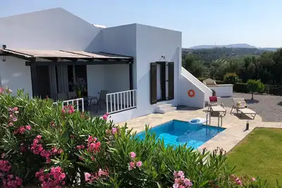 Image de Villa Anna, villa pour 4 personnes avec une vue inoubliable sur la mer, les montagnes et les villages