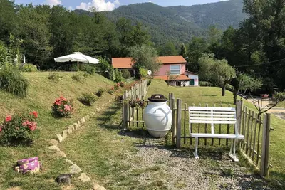 Image de Villa Ligure 4 + 2 Pax Exclusive Piscine, A / C, WiFi gratuit, Bbq près des Cinque Terre